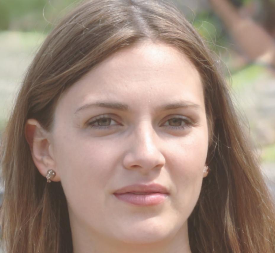 Portrait d'Océane Dubreuil, spécialiste en outils financiers automatisés